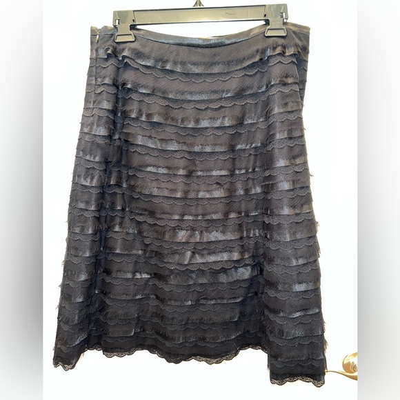 BCBG Max Azria gorgeous multi layered lace ruffles A-line skirt. Black. Size 6. - Picture 2 of 7